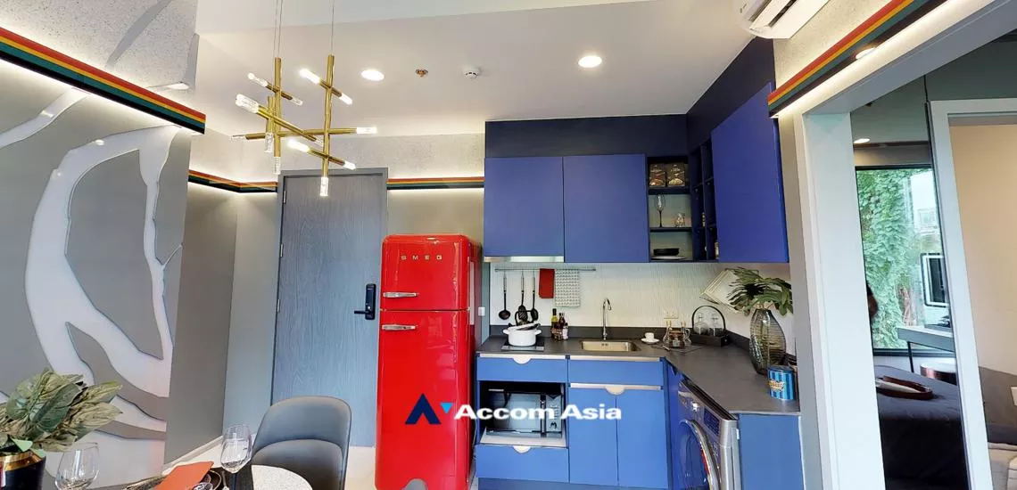 unit 2 Bedrooms  Condominium For Sale in Sukhumvit, Bangkok  near BTS Ekkamai (AA32257)