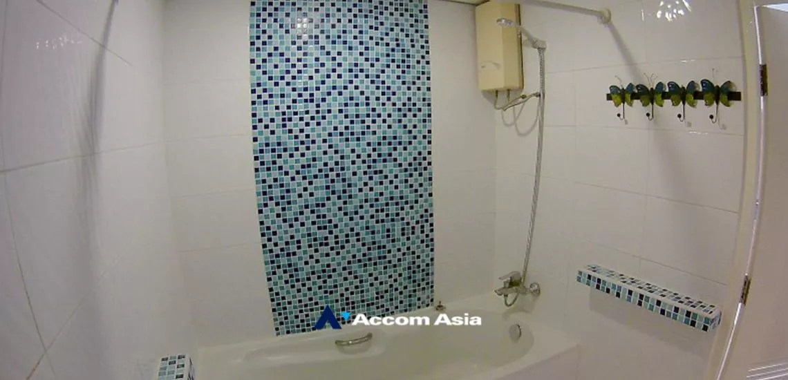 9  1 br Condominium For Rent in Sukhumvit ,Bangkok BTS Nana at Saranjai mansion AA32274