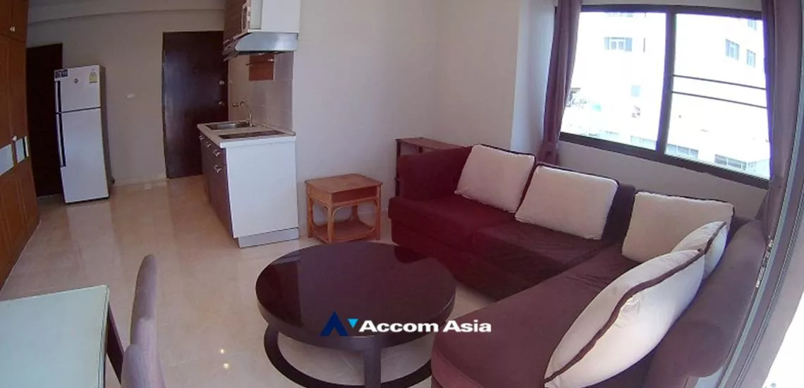 unit 1 Bedroom  Condominium For Rent in Sukhumvit, Bangkok  near BTS Nana (AA32274)