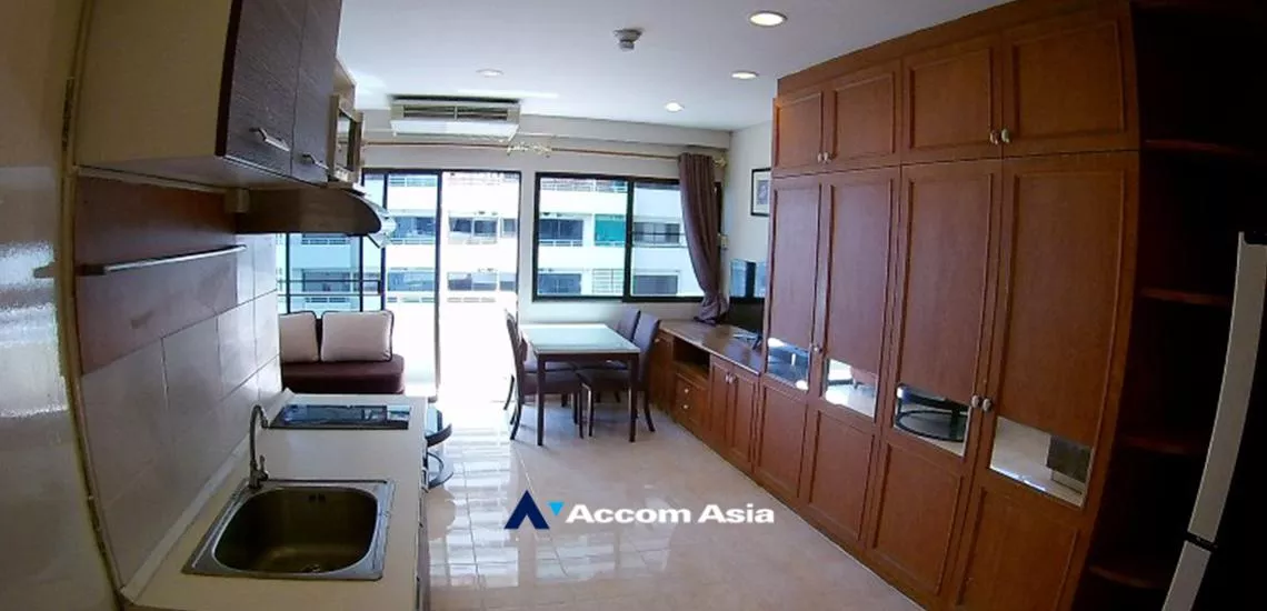 unit 1 Bedroom  Condominium For Rent in Sukhumvit, Bangkok  near BTS Nana (AA32274)