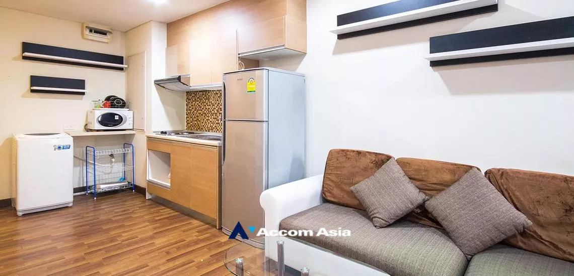 unit 1 Bedroom  Condominium For Rent in Sukhumvit, Bangkok  near BTS Phra khanong (AA32284)