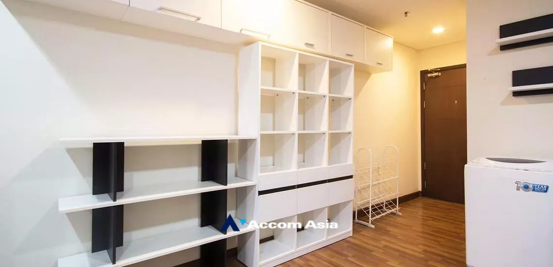  1  1 br Condominium For Rent in Sukhumvit ,Bangkok BTS Phra khanong at Le Luk AA32284