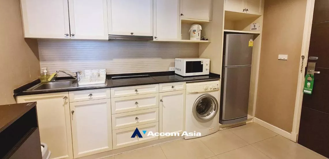 unit 2 Bedrooms  Apartment For Rent in Sukhumvit, Bangkok  near BTS Thong Lo (AA32285)