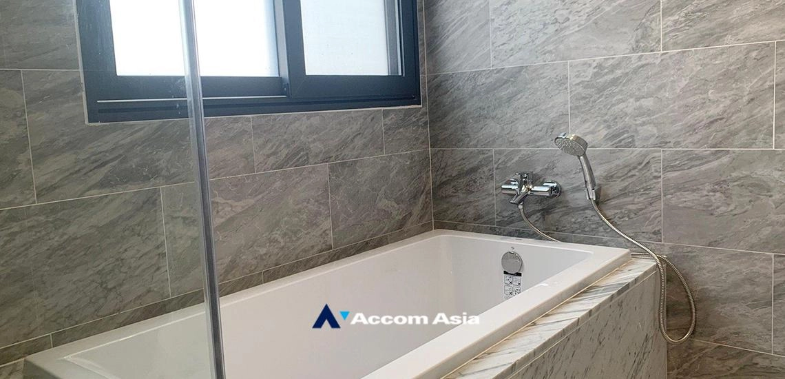 10  2 br Apartment For Rent in Sukhumvit ,Bangkok BTS Phrom Phong at Ultimate Privacy Project Only 12 Units in Building AA32295