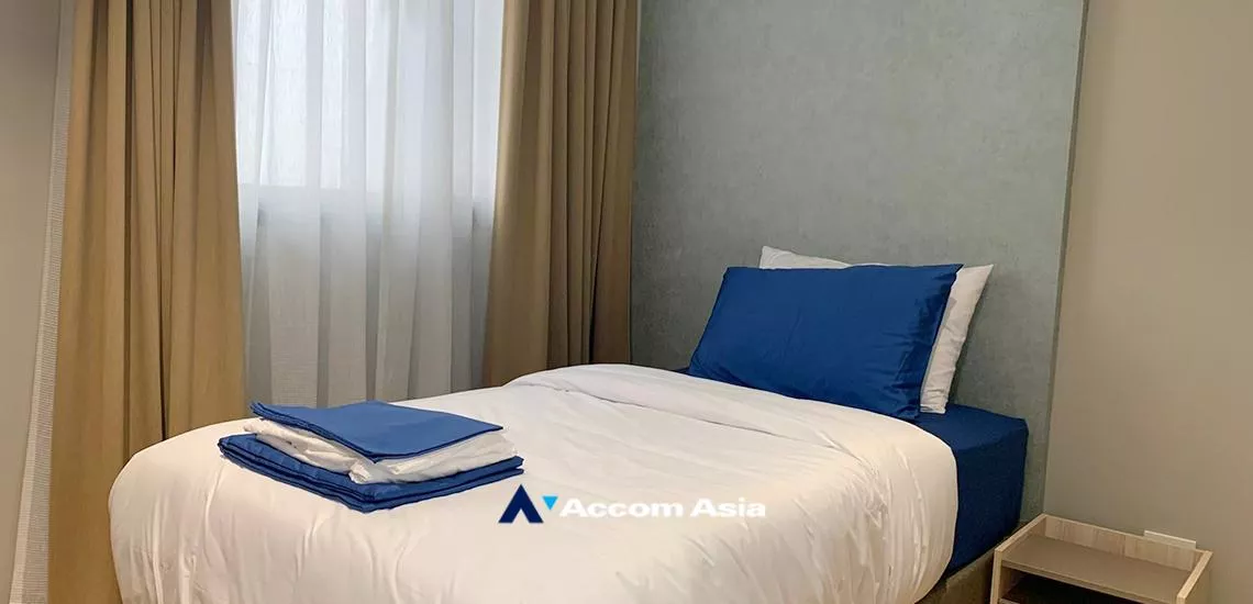 unit 2 Bedrooms  Apartment For Rent in Sukhumvit, Bangkok  near BTS Phrom Phong (AA32296)