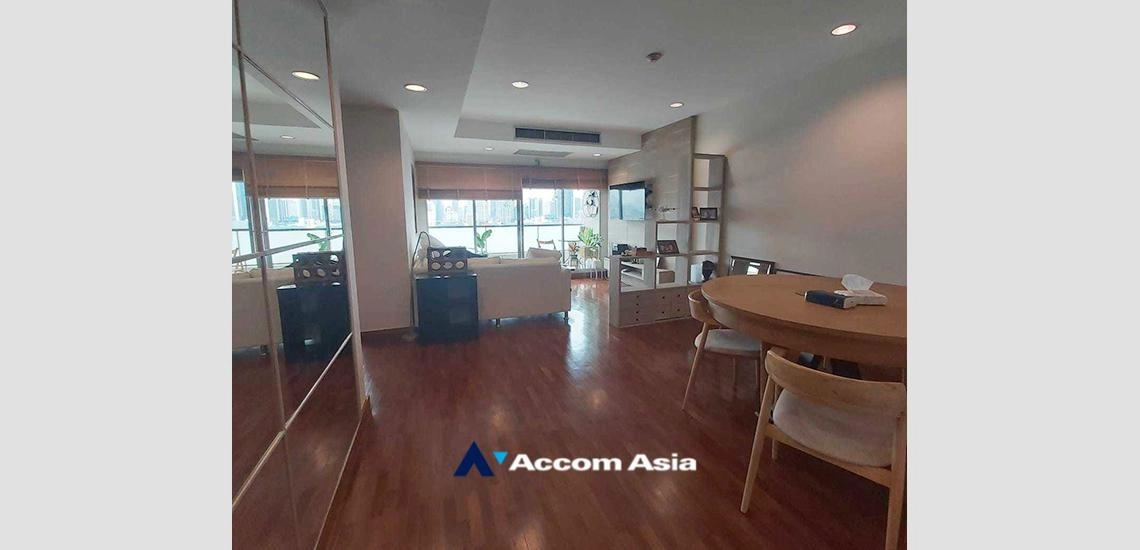 Corner Unit, Duplex Condo |  3 Bedrooms  Condominium For Sale in Sathorn, Bangkok  near BRT Thanon Chan (AA32301)