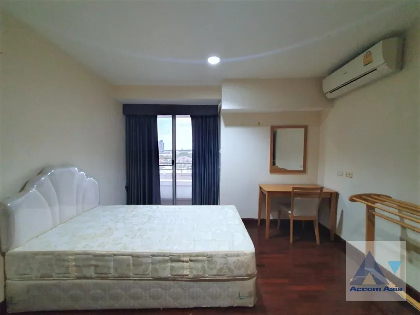 9  2 br Condominium For Sale in Rama 3 ,Bangkok BRT Rama III Bridge at River Heaven AA32312