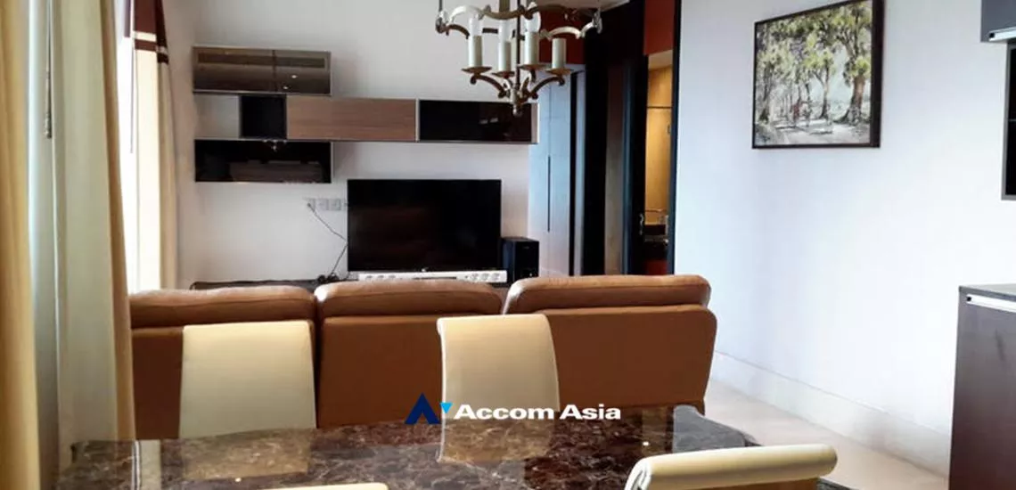  2 Bedrooms  Condominium For Rent in Silom, Bangkok  near BTS Chong Nonsi - BRT Arkhan Songkhro (AA32320)