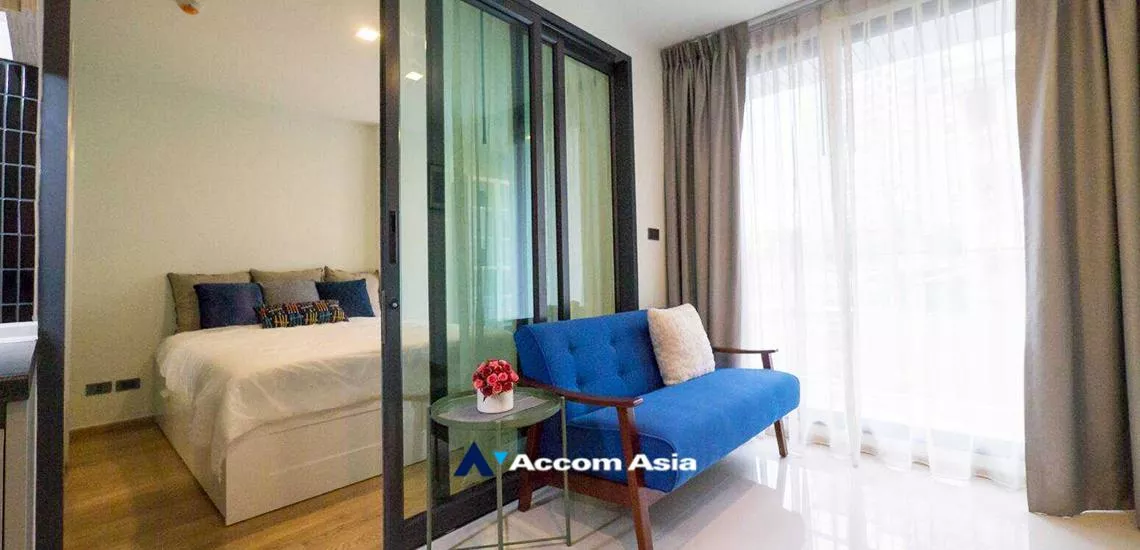  1 Bedroom  Condominium For Sale in Sukhumvit, Bangkok  near BTS Punnawithi (AA32334)