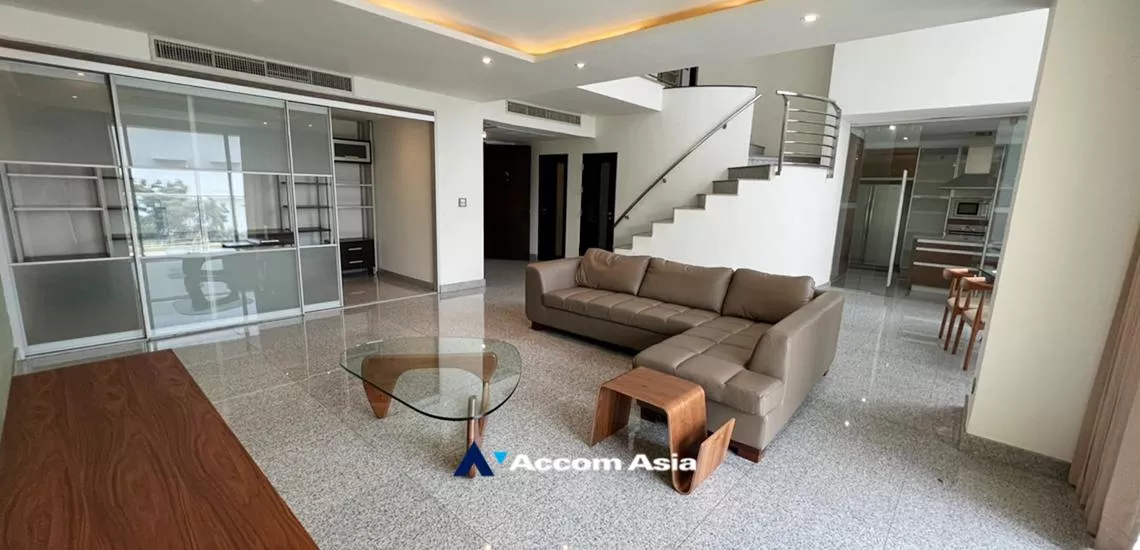 Duplex Condo, Pet friendly |  2 Bedrooms  Apartment For Rent in Sukhumvit, Bangkok  near BTS Phra khanong (AA32335)