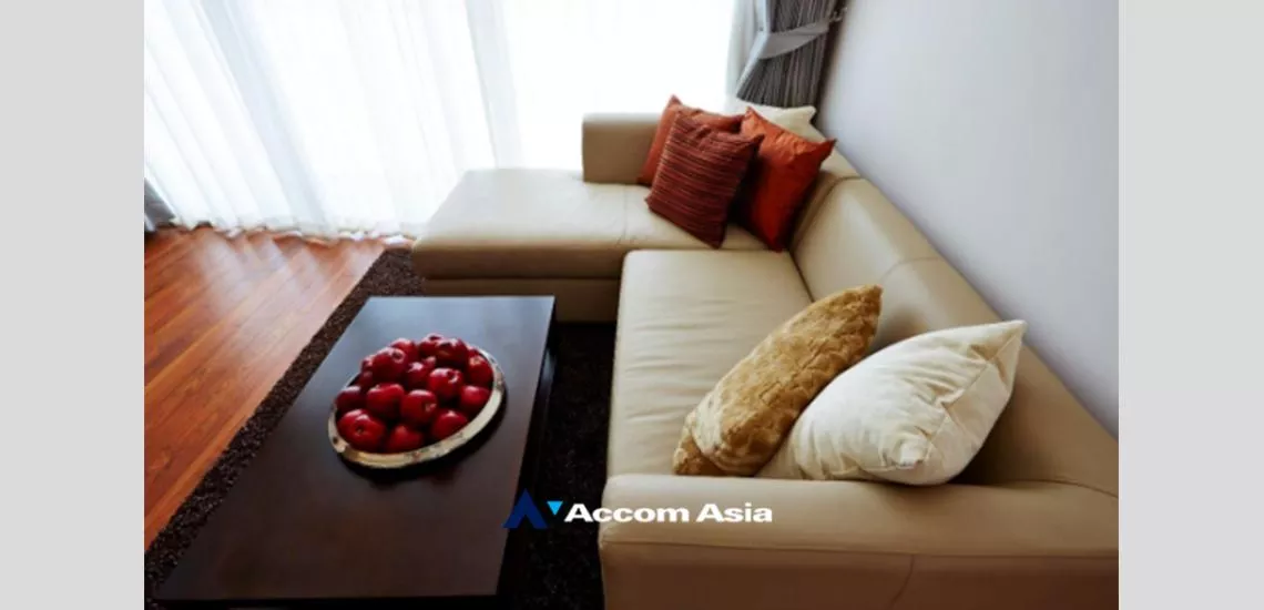 unit 1 Bedroom  Apartment For Rent in Sukhumvit, Bangkok  near BTS Ekkamai (AA32338)