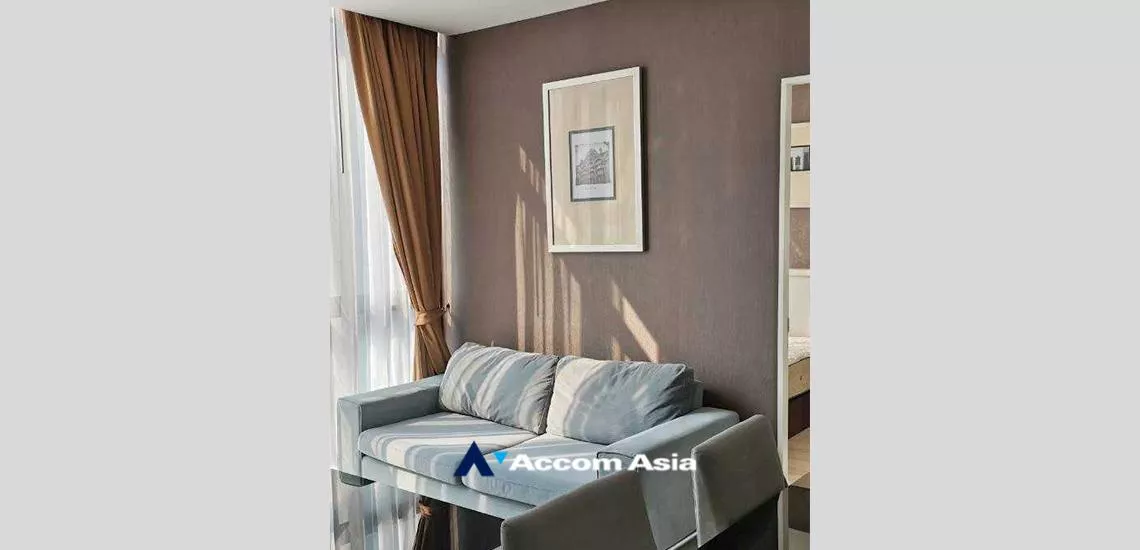 unit 2 Bedrooms  Condominium For Rent in Sukhumvit, Bangkok  near BTS Ekkamai (AA32341)