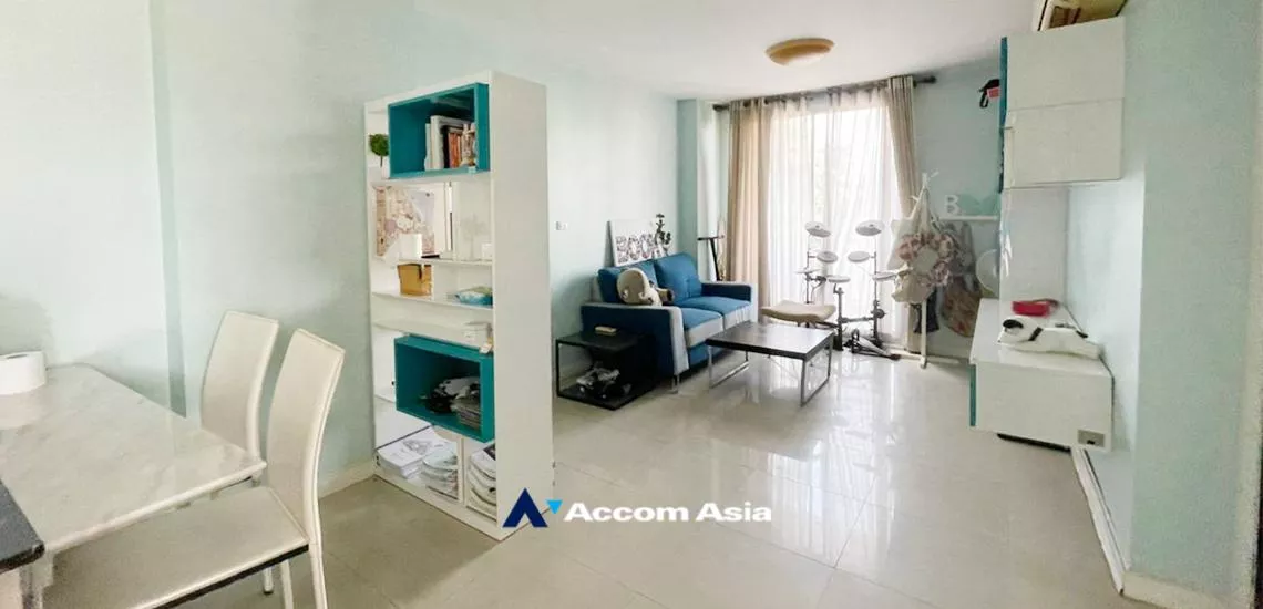 unit 2 Bedrooms  Condominium For Sale in Sathorn, Bangkok  near MRT Khlong Toei (AA32342)