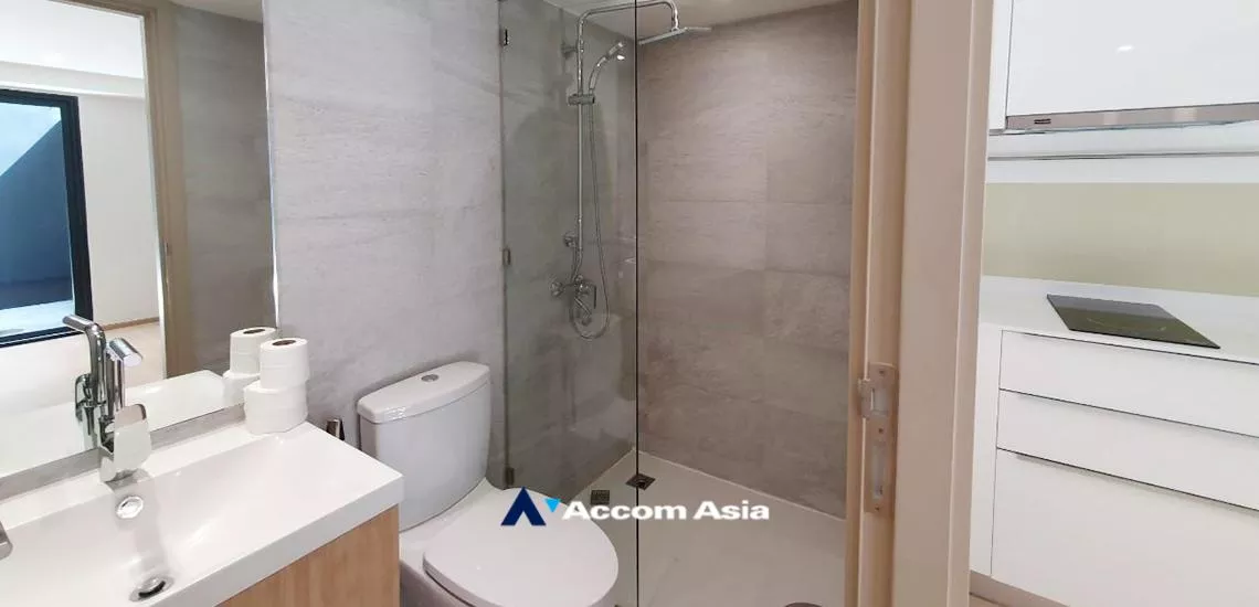 23  4 br Townhouse For Sale in Sukhumvit ,Bangkok BTS Thong Lo at New style premium with usable area AA32345