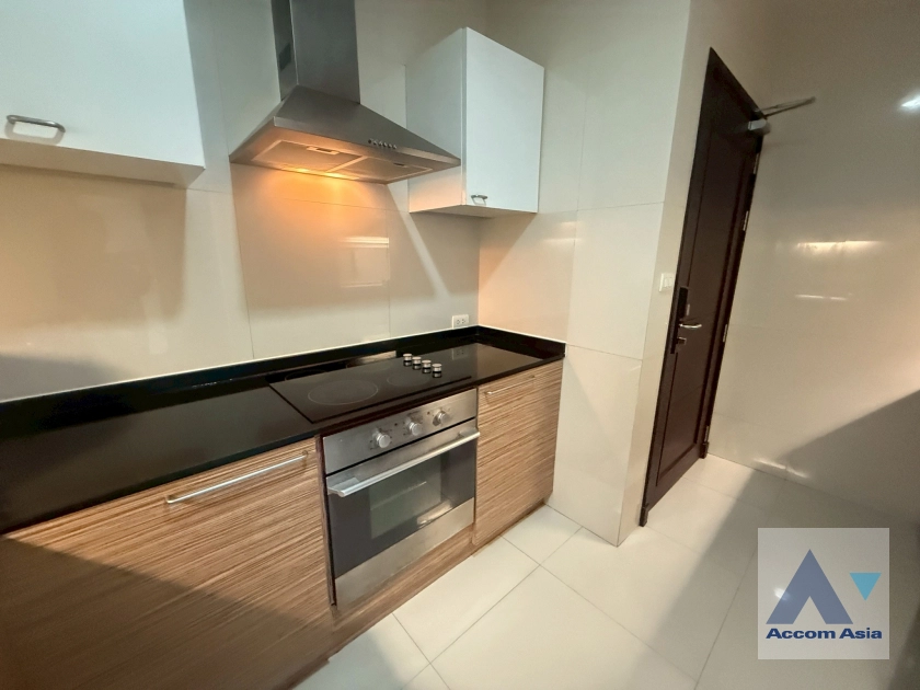 11  2 br Apartment For Rent in Sukhumvit ,Bangkok BTS Phrom Phong at Fully Furnished Suites AA32347