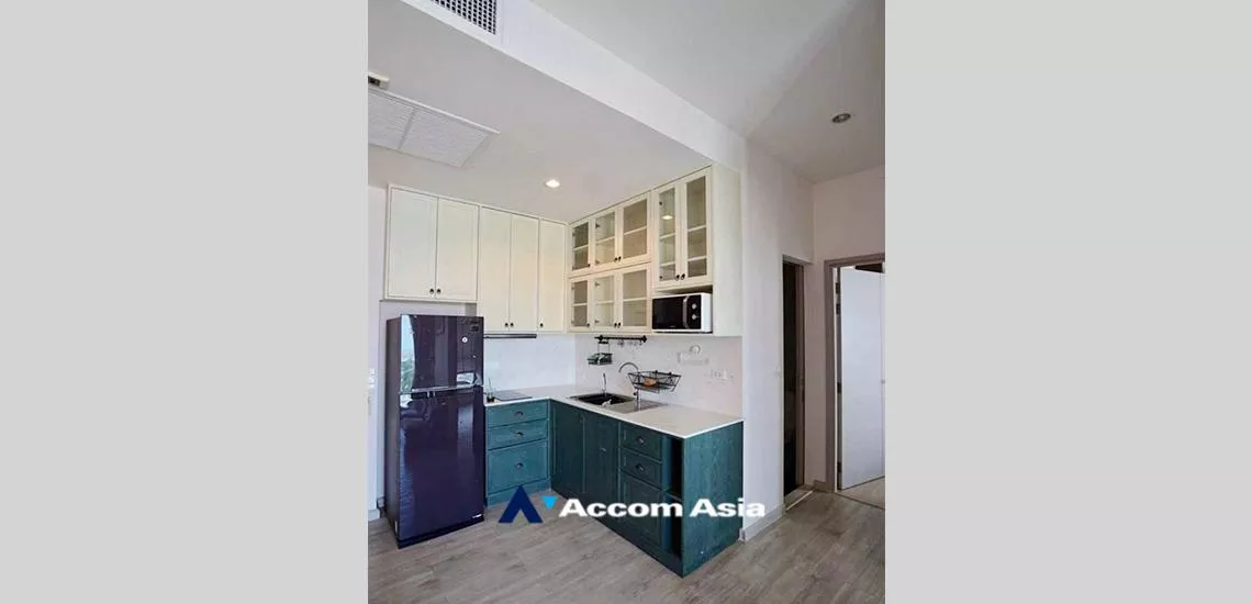  1  2 br Condominium For Rent in Ratchadaphisek ,Bangkok BTS Thong Lo - ARL Ramkhamhaeng at The Capital Ekamai Thonglor AA32349