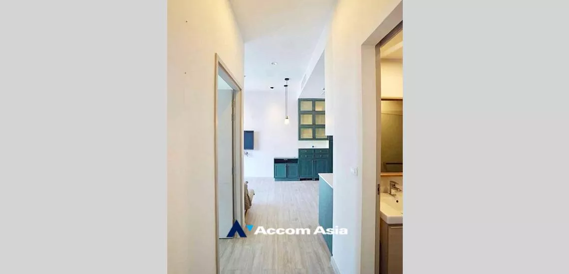 4  2 br Condominium For Rent in Ratchadapisek ,Bangkok BTS Thong Lo - ARL Ramkhamhaeng at The Capital Ekamai Thonglor AA32349