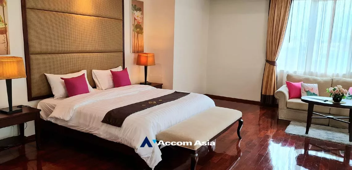6  3 br Apartment For Rent in Sukhumvit ,Bangkok BTS Phrom Phong at Fully Furnished Suites AA32353
