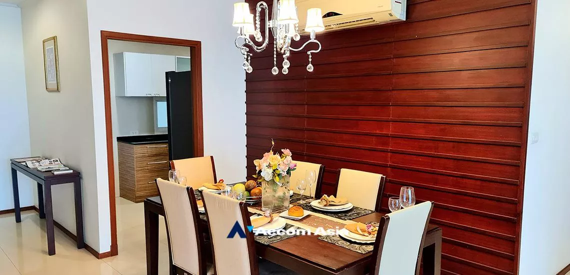 unitPet friendly |  3 Bedrooms  Apartment For Rent in Sukhumvit, Bangkok  near BTS Phrom Phong (AA32353)