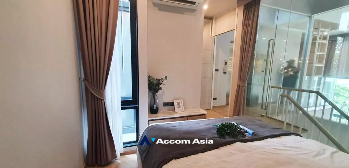 13  4 br Townhouse For Sale in Sukhumvit ,Bangkok BTS Bang Chak at Luxury Style in Prime Location AA32358