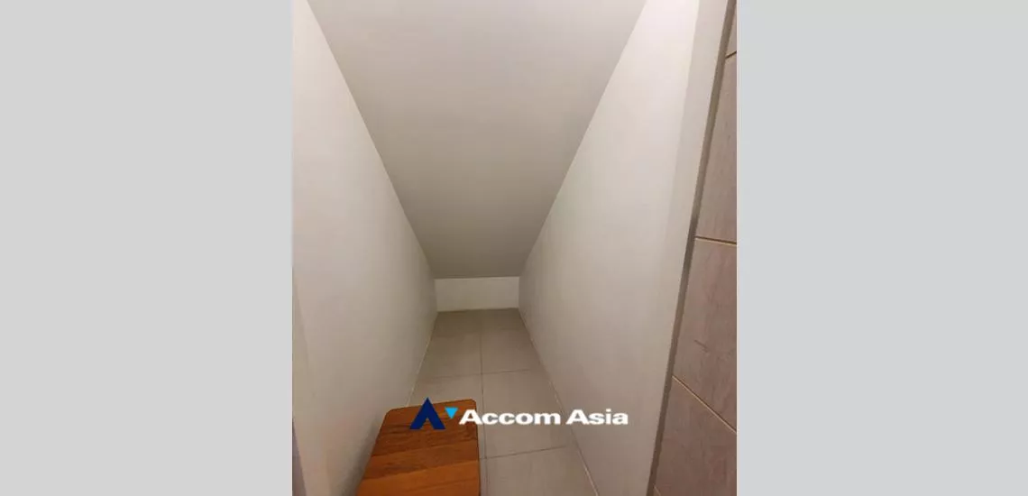 15  4 br Townhouse For Sale in Sukhumvit ,Bangkok BTS Bang Chak at Luxury Style in Prime Location AA32358