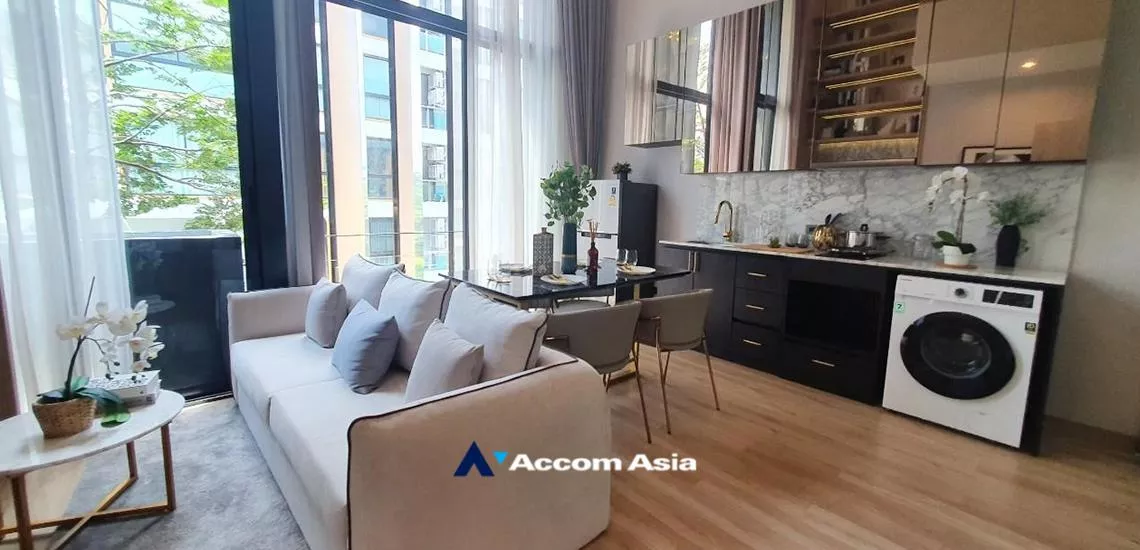  1  4 br Townhouse For Sale in Sukhumvit ,Bangkok BTS Bang Chak at Luxury Style in Prime Location AA32360