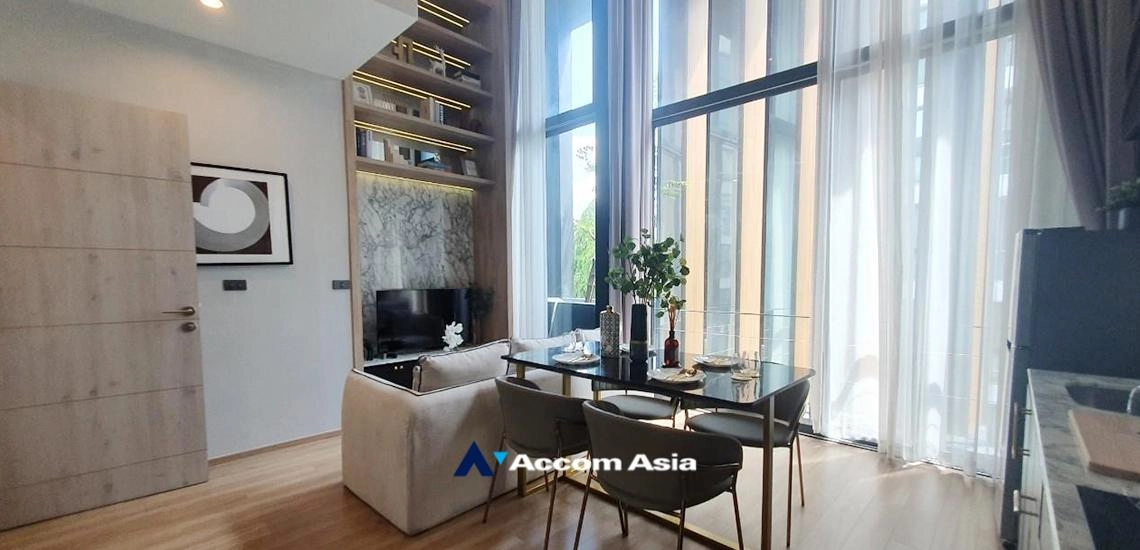  1  4 br Townhouse For Sale in Sukhumvit ,Bangkok BTS Bang Chak at Luxury Style in Prime Location AA32360