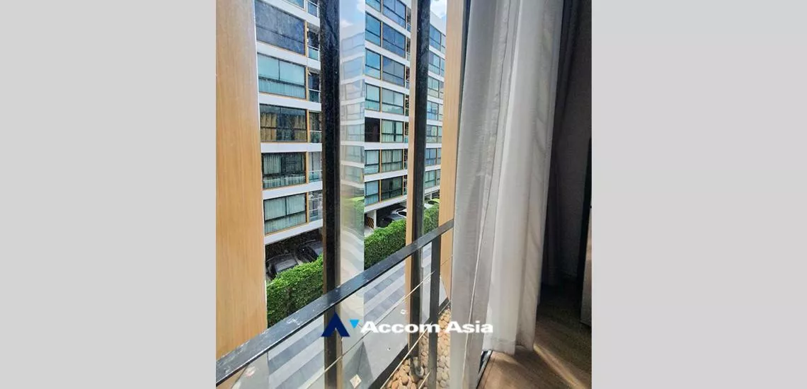17  4 br Townhouse For Sale in Sukhumvit ,Bangkok BTS Bang Chak at Luxury Style in Prime Location AA32361