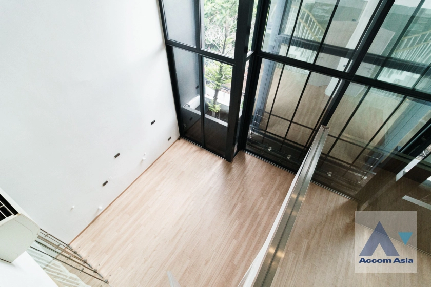 22  4 br Townhouse for rent and sale in Sukhumvit ,Bangkok BTS Bang Chak at Luxury Style in Prime Location AA32361
