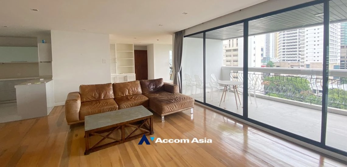 unitPet friendly |  3 Bedrooms  Condominium For Rent in Sukhumvit, Bangkok  near BTS Phrom Phong - MRT Phetchaburi (AA32370)