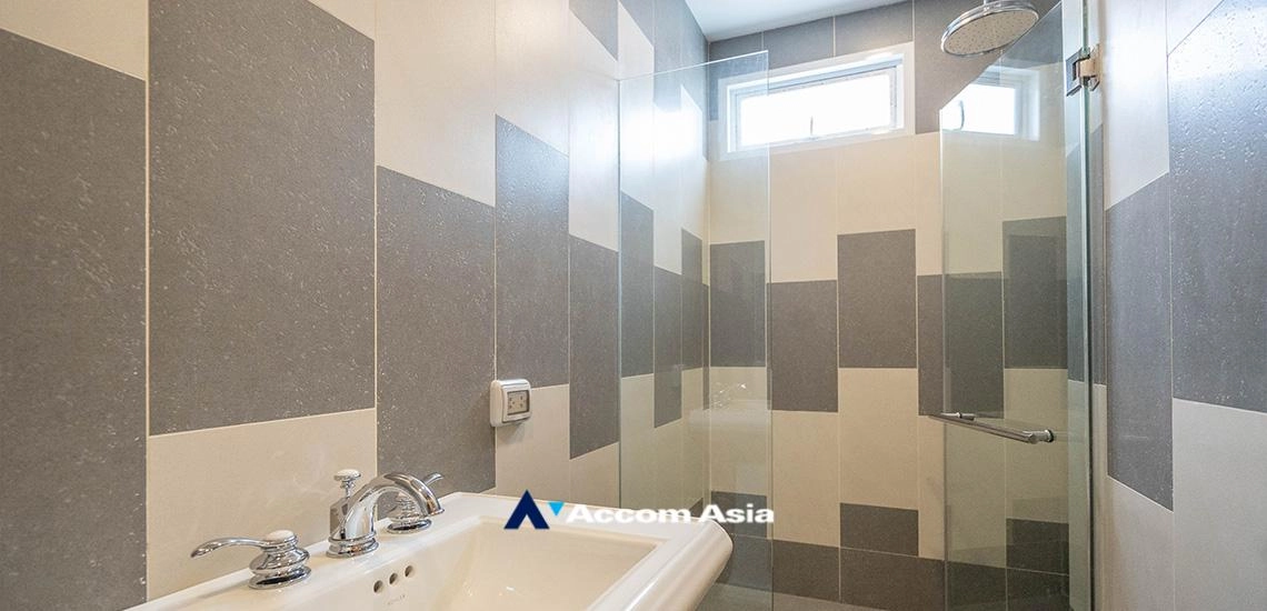 8  2 br Condominium For Sale in Sukhumvit ,Bangkok BTS Thong Lo at Verde Sukhumvit 49/15  AA32379