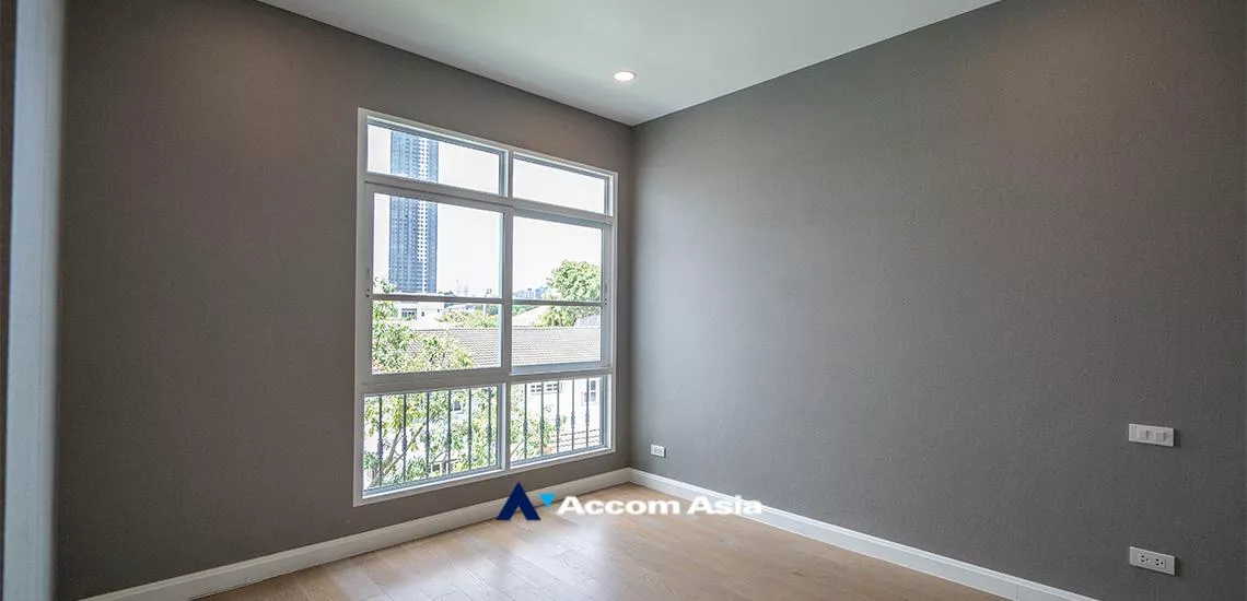 4  1 br Condominium For Sale in Sukhumvit ,Bangkok BTS Thong Lo at Verde Sukhumvit 49/15  AA32381