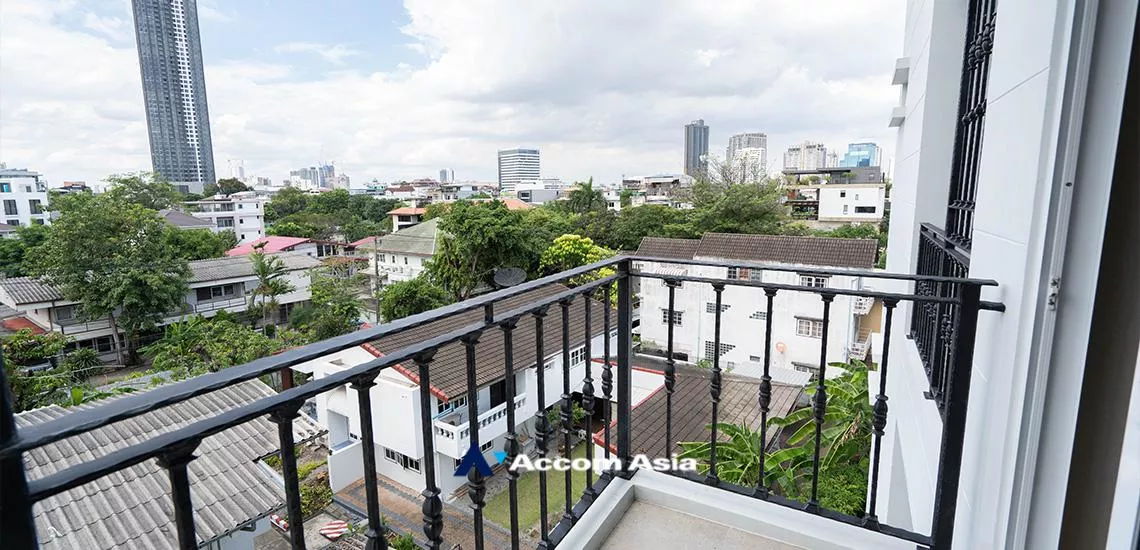 6  1 br Condominium For Sale in Sukhumvit ,Bangkok BTS Thong Lo at Verde Sukhumvit 49/15  AA32382