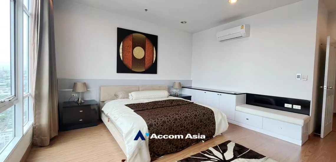 16  3 br Condominium For Sale in Phaholyothin ,Bangkok BTS Victory Monument at The Complete Ratchaprarop AA32383