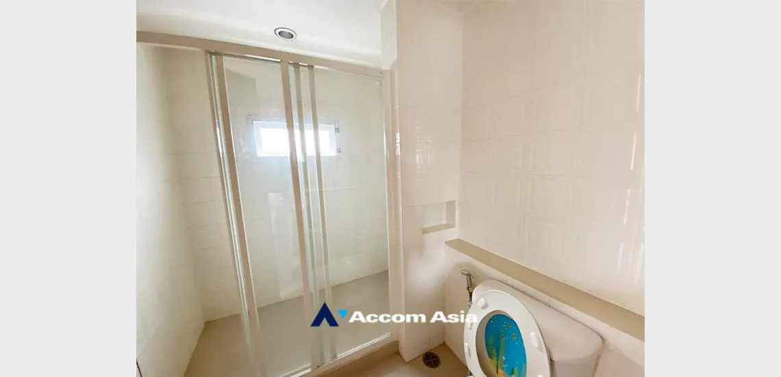11  3 br Apartment For Rent in Sukhumvit ,Bangkok BTS Phrom Phong at High rise building AA32385