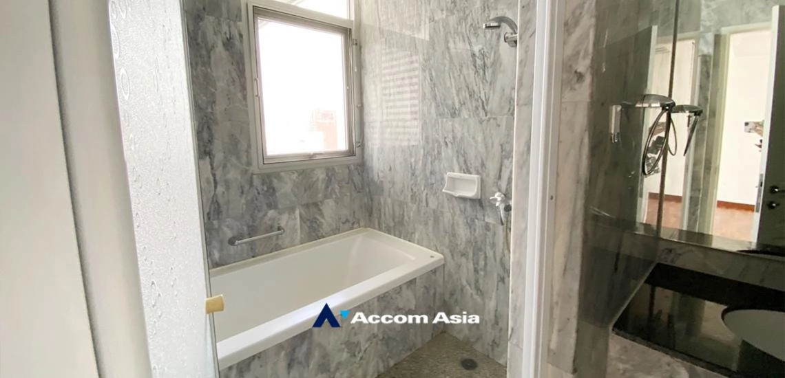 11  3 br Apartment For Rent in Sukhumvit ,Bangkok BTS Asok - MRT Sukhumvit at High quality of living AA32387