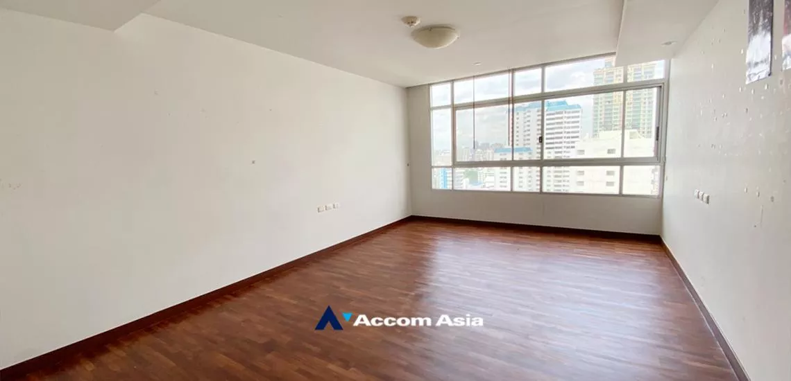 6  3 br Apartment For Rent in Sukhumvit ,Bangkok BTS Asok - MRT Sukhumvit at High quality of living AA32387