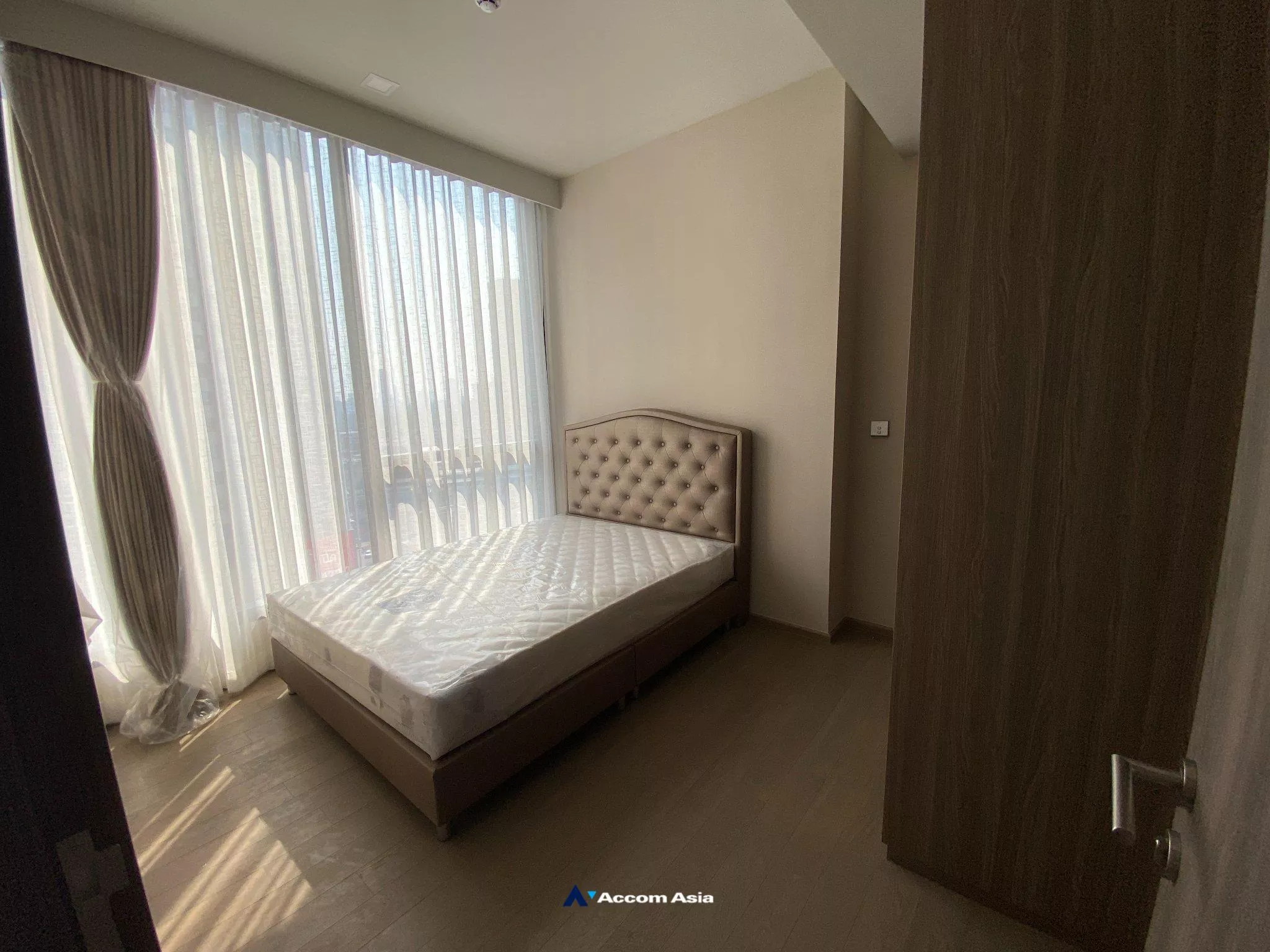 unit 1 Bedroom  Condominium For Rent in Sukhumvit, Bangkok  near BTS Asok - MRT Sukhumvit (AA32389)
