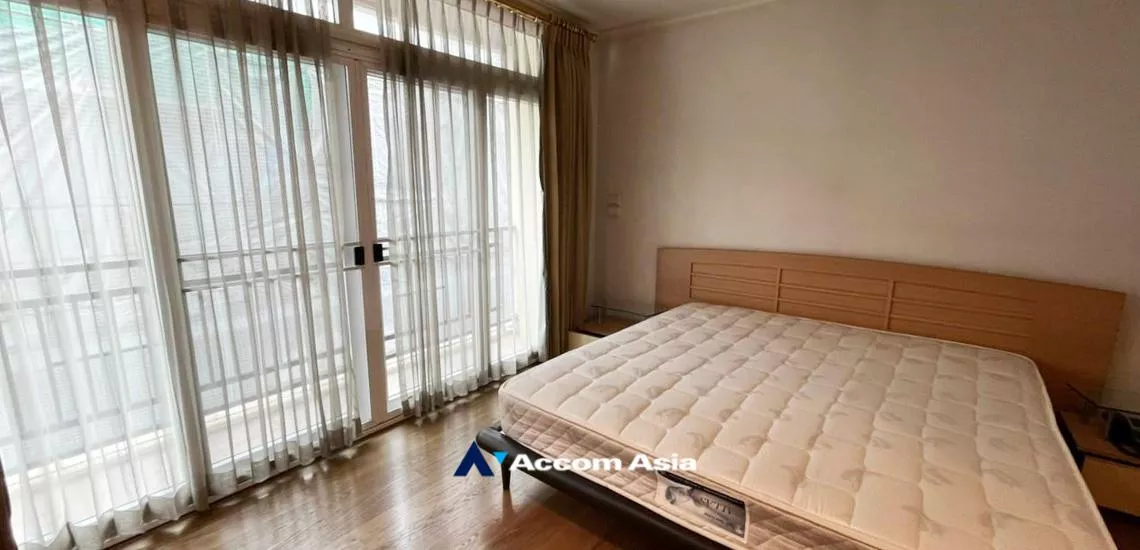 unit 2 Bedrooms  Condominium For Rent & Sale in Sukhumvit, Bangkok  near BTS Asok - MRT Sukhumvit (AA32408)