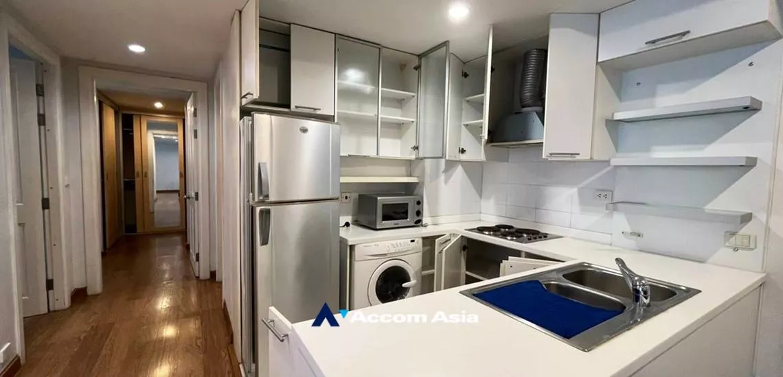 unit 2 Bedrooms  Condominium For Rent & Sale in Sukhumvit, Bangkok  near BTS Asok - MRT Sukhumvit (AA32408)