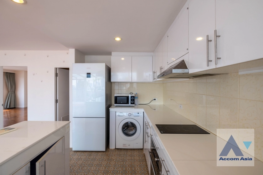 unitHuge Terrace |  2 Bedrooms  Condominium For Rent in Sukhumvit, Bangkok  near BTS Thong Lo (AA32422)