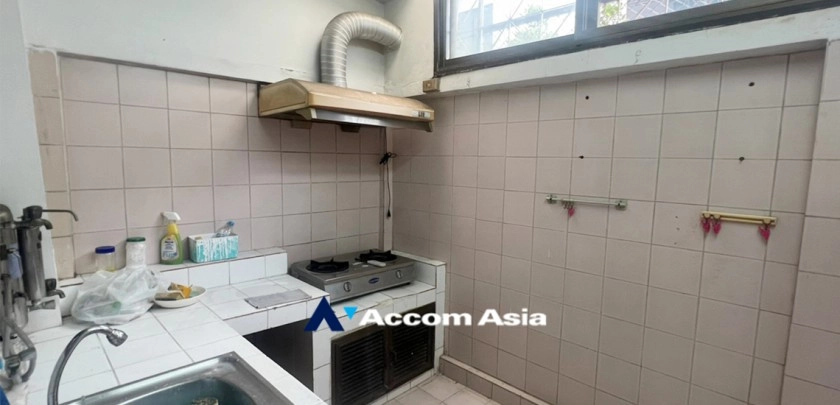 31  4 br Townhouse for rent and sale in Sukhumvit ,Bangkok BTS Phra khanong AA32424