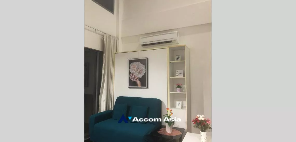 Duplex Condo |  1 Bedroom  Condominium For Rent & Sale in Phaholyothin, Bangkok  near BTS Phaya Thai (AA32426)