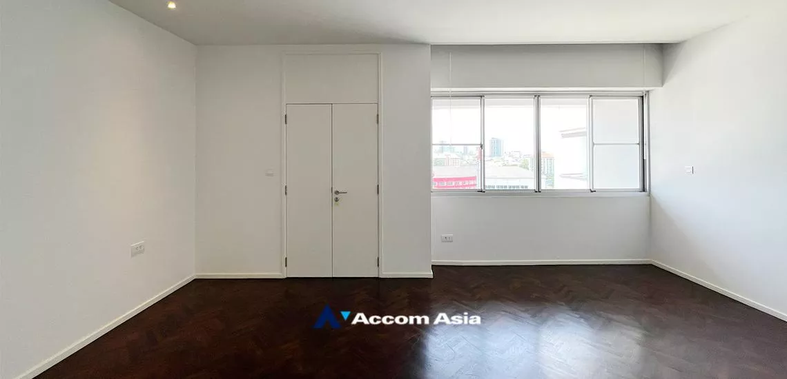 16  4 br Apartment For Rent in Sathorn ,Bangkok BTS Chong Nonsi at The Contemporary Living AA32429