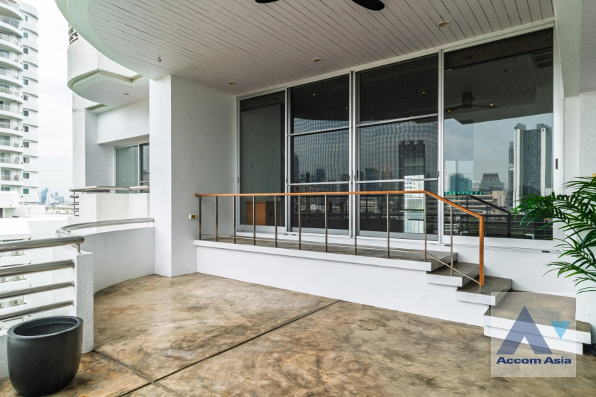 13  4 br Apartment For Rent in Sathorn ,Bangkok BTS Chong Nonsi at Private Low-Rise Residence Only 7 Units in Project AA32429