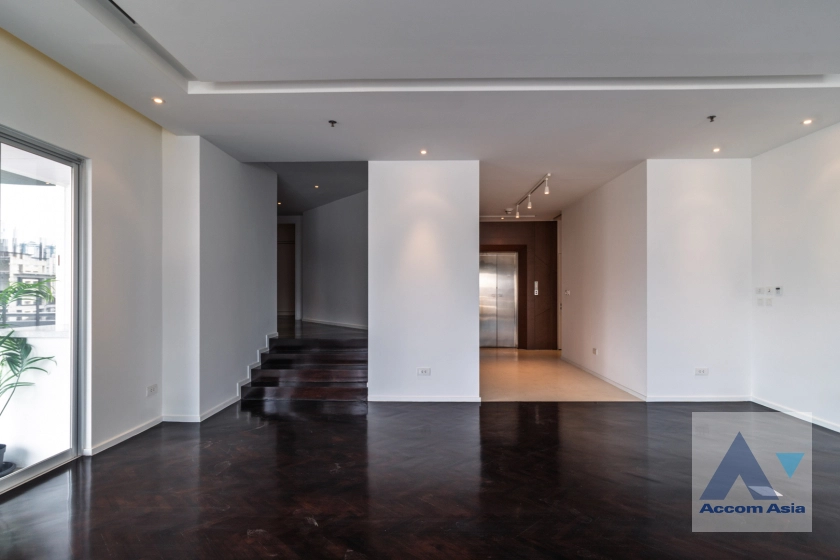 15  4 br Apartment For Rent in Sathorn ,Bangkok BTS Chong Nonsi at Private Low-Rise Residence Only 7 Units in Project AA32429