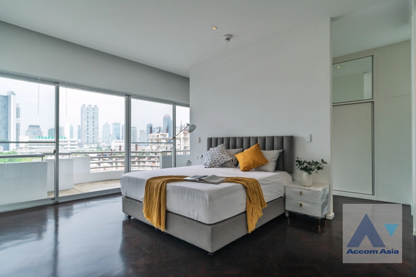 19  4 br Apartment For Rent in Sathorn ,Bangkok BTS Chong Nonsi at Private Low-Rise Residence Only 7 Units in Project AA32429