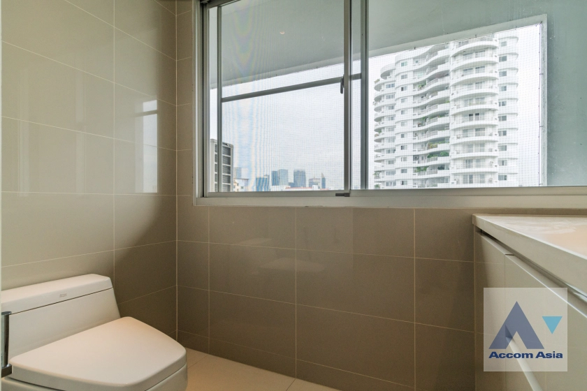 23  4 br Apartment For Rent in Sathorn ,Bangkok BTS Chong Nonsi at Private Low-Rise Residence Only 7 Units in Project AA32429