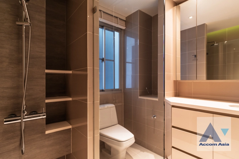 35  4 br Apartment For Rent in Sathorn ,Bangkok BTS Chong Nonsi at Private Low-Rise Residence Only 7 Units in Project AA32429