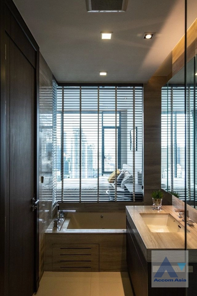 8  2 br Condominium for rent and sale in Sukhumvit ,Bangkok BTS Nana at Q1 Sukhumvit AA32434